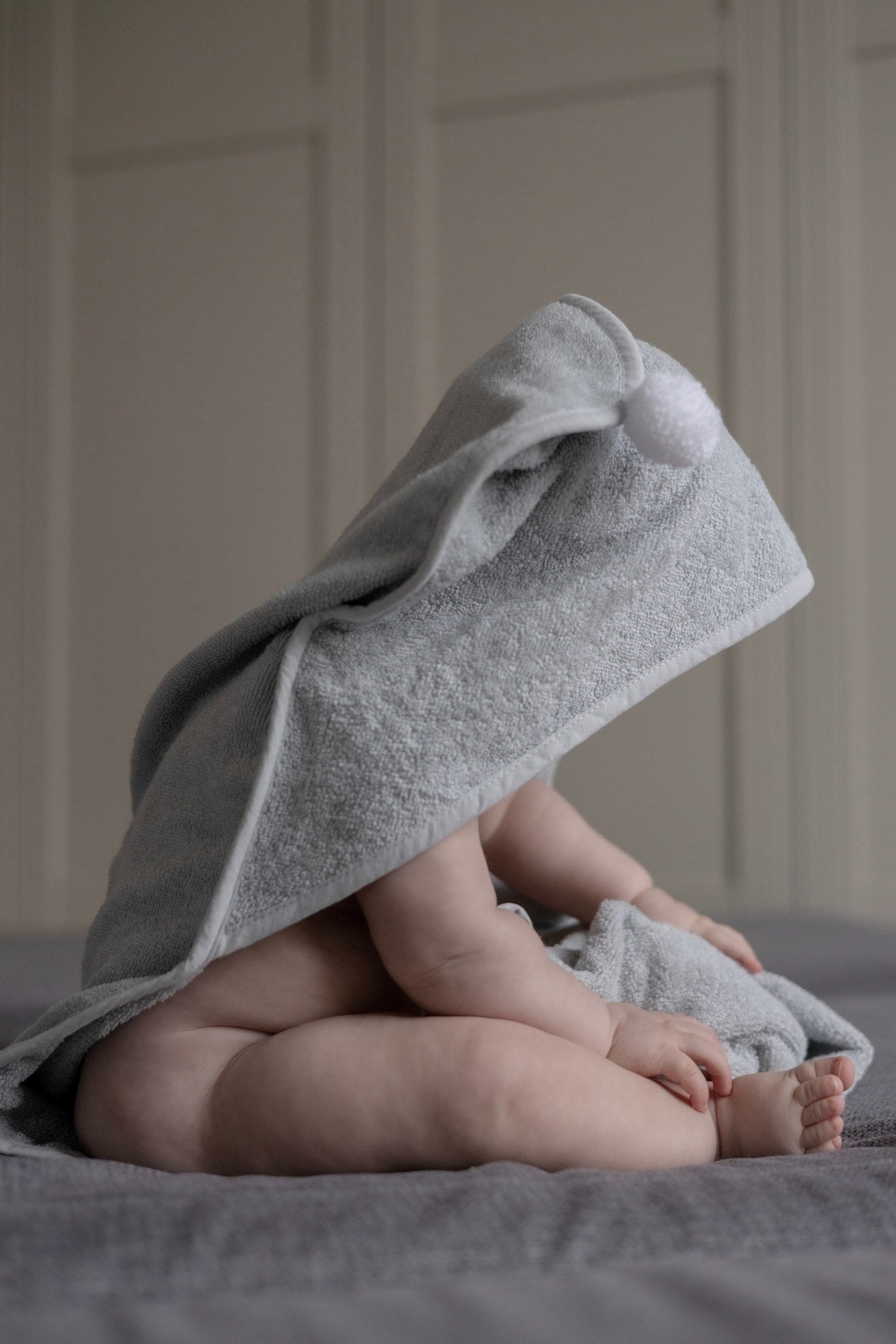 Baby towel with hood - Oak